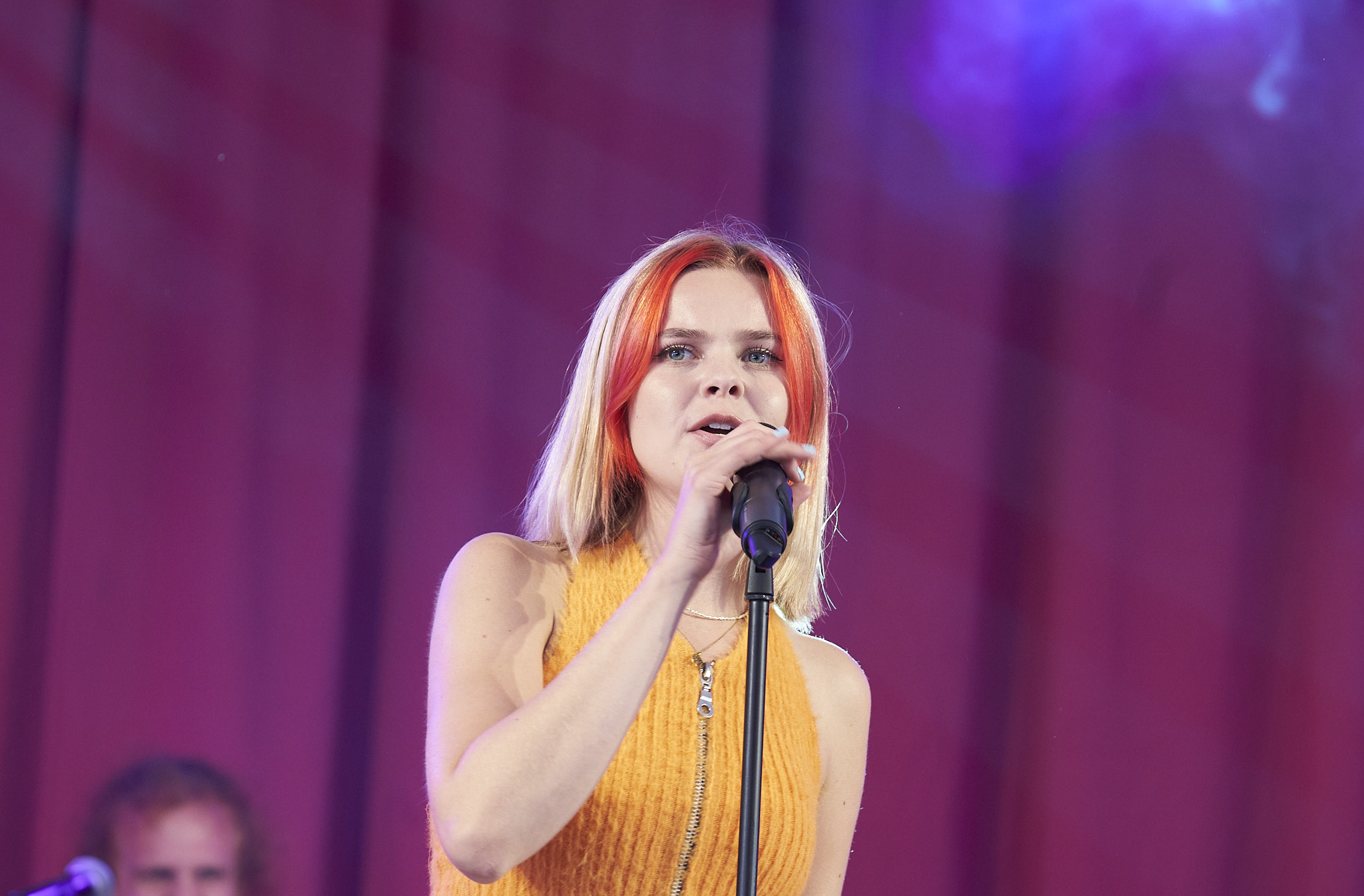 Badiiy gimnastikaning erotik fotosuratlari